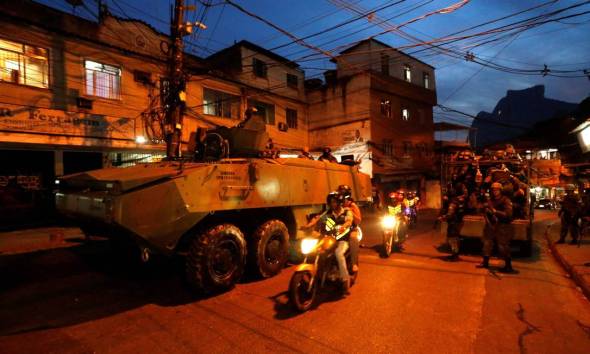 71812079_ri-rio-de-janeiro-rj-22-09-2017-exercito-na-rocinha-foto-domingos-peixotoagecia-o-globo